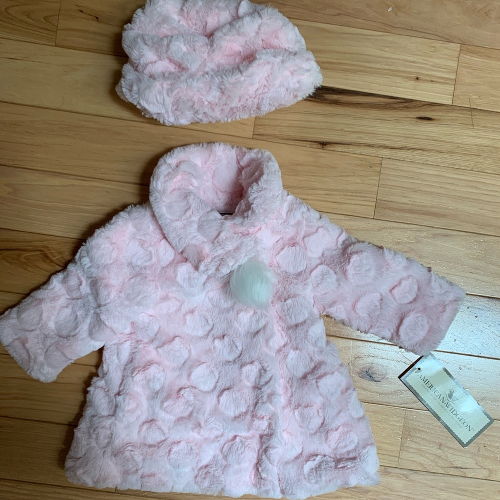 New American Widgeon faux fur coat and hat